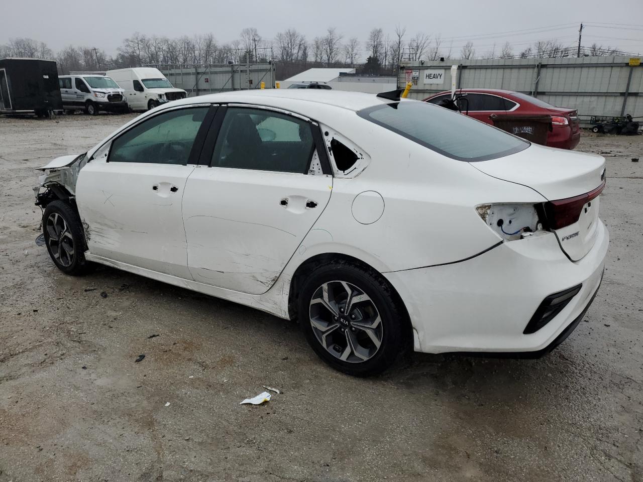 VIN 3KPF24AD7KE094157 2019 KIA FORTE no.2