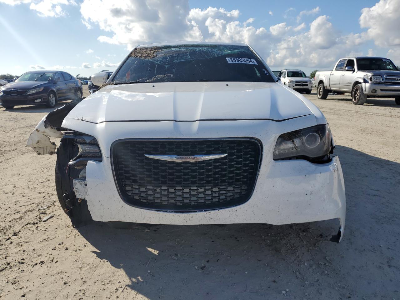 2015 Chrysler 300 - Image 5