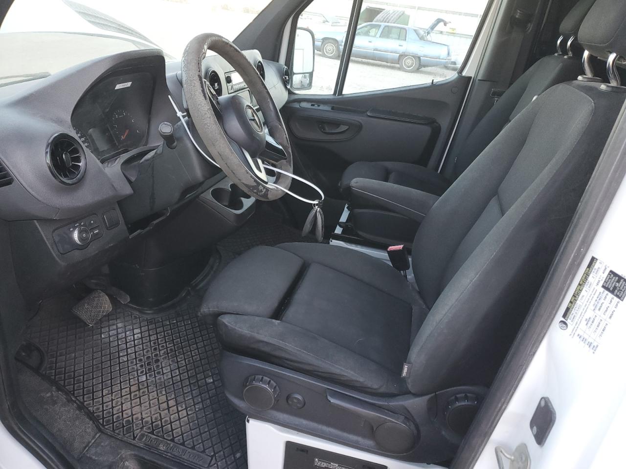 2019 Mercedes-Benz Sprinter 2500/3500 VIN: WD4PF1CD4KT002147 Lot: 83555894