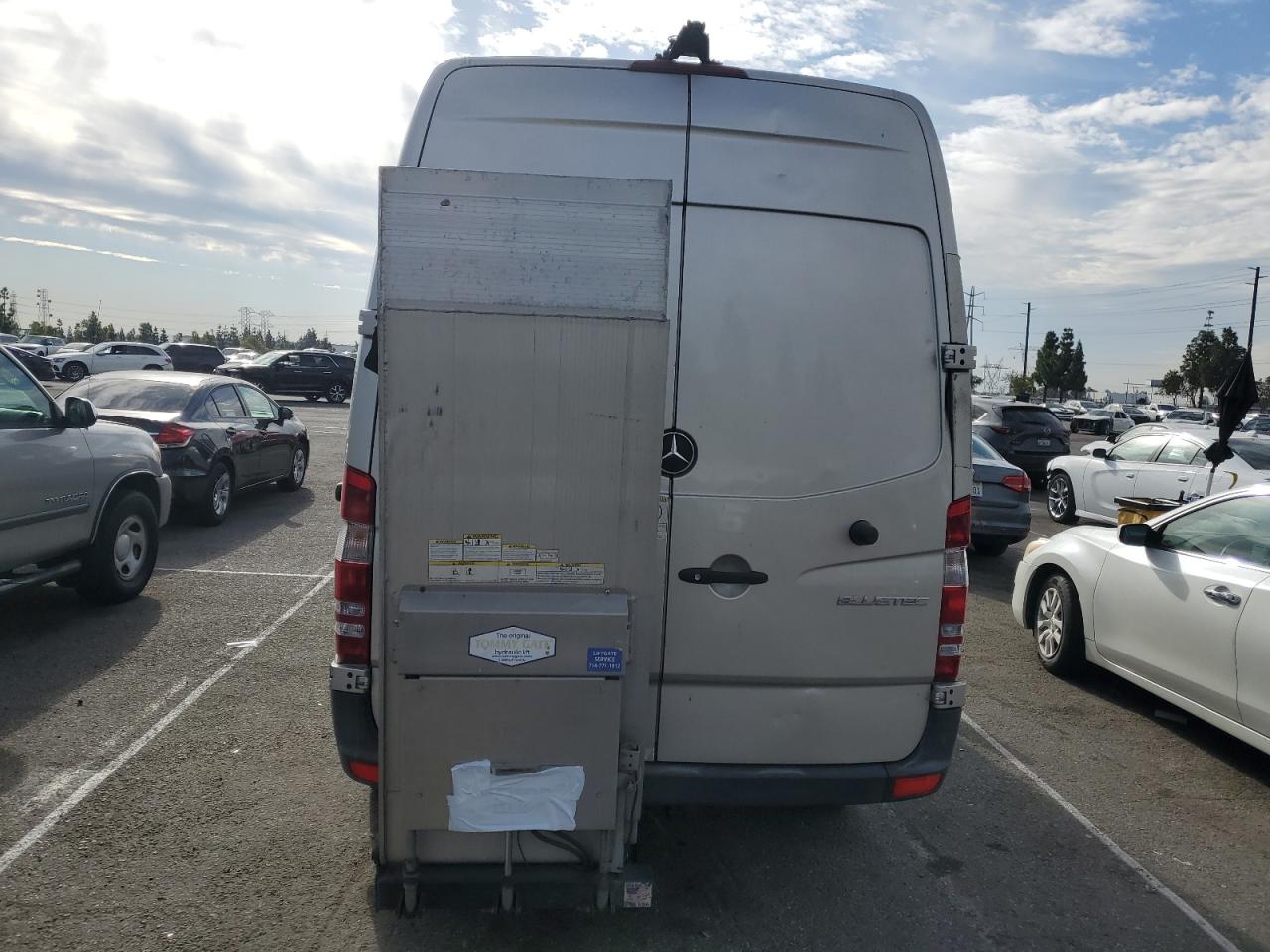 VIN WD3PE7CC1E5928306 2014 MERCEDES-BENZ SPRINTER no.6