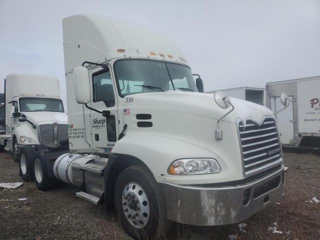 2015 Mack 600 Cxu600 იყიდება Portland-ში, MI - Normal Wear