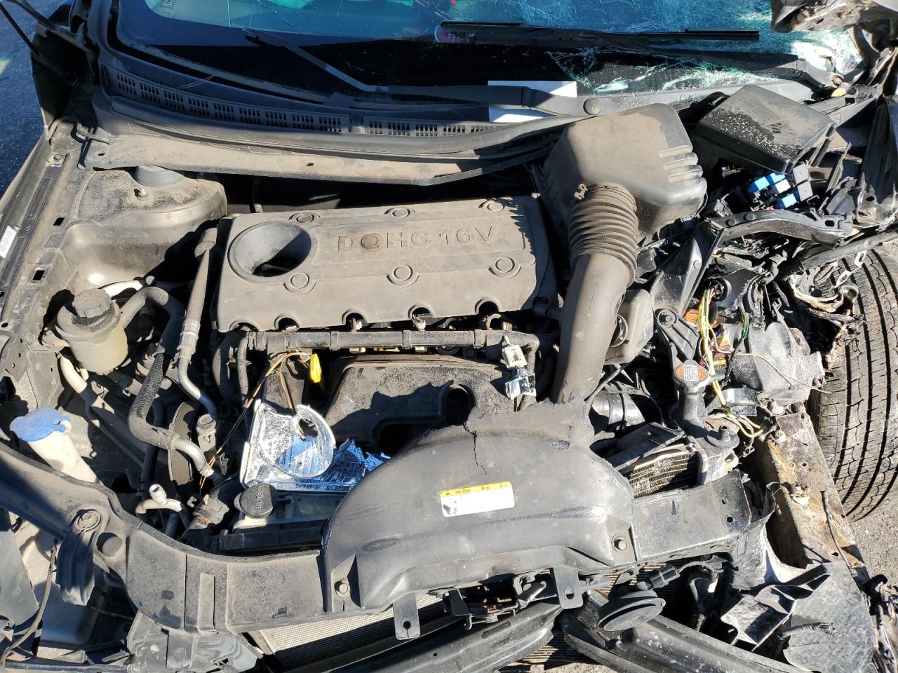 2011 Kia Forte - Image 12