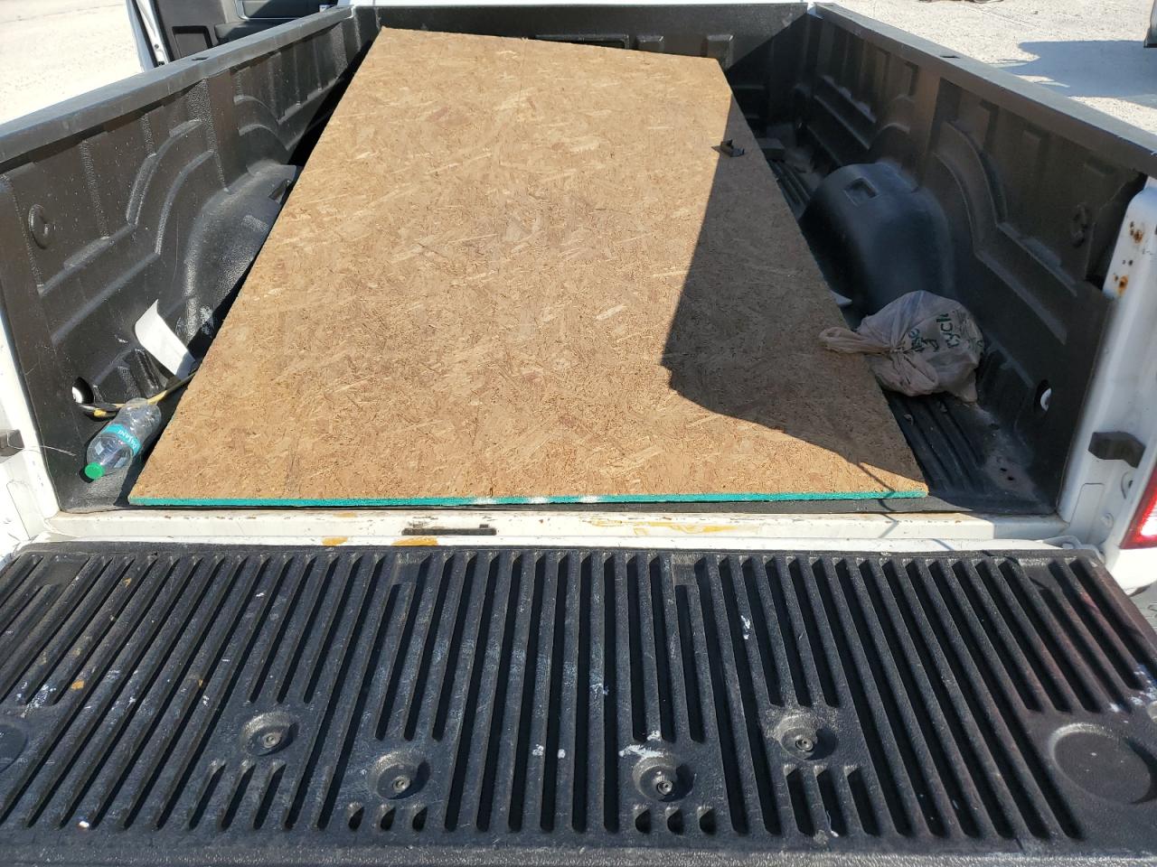 2018 Ram 1500 St VIN: 3C6JR6DT1JG177954 Lot: 85703974