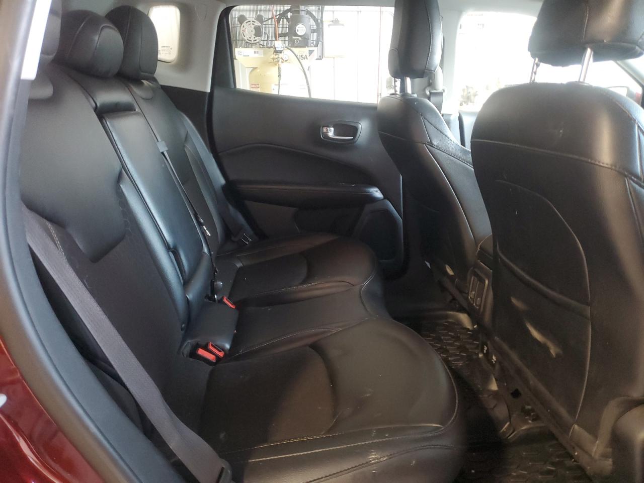2021 Jeep Compass - Image 12