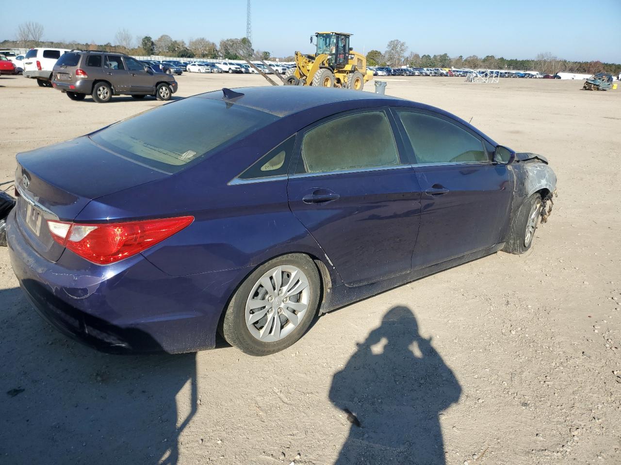 2011 Hyundai Sonata - Image 3