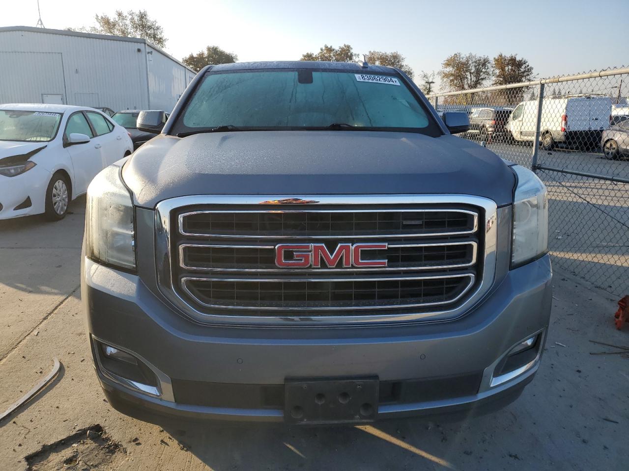 VIN 1GKS2AKC9LR309597 2020 GMC YUKON no.5