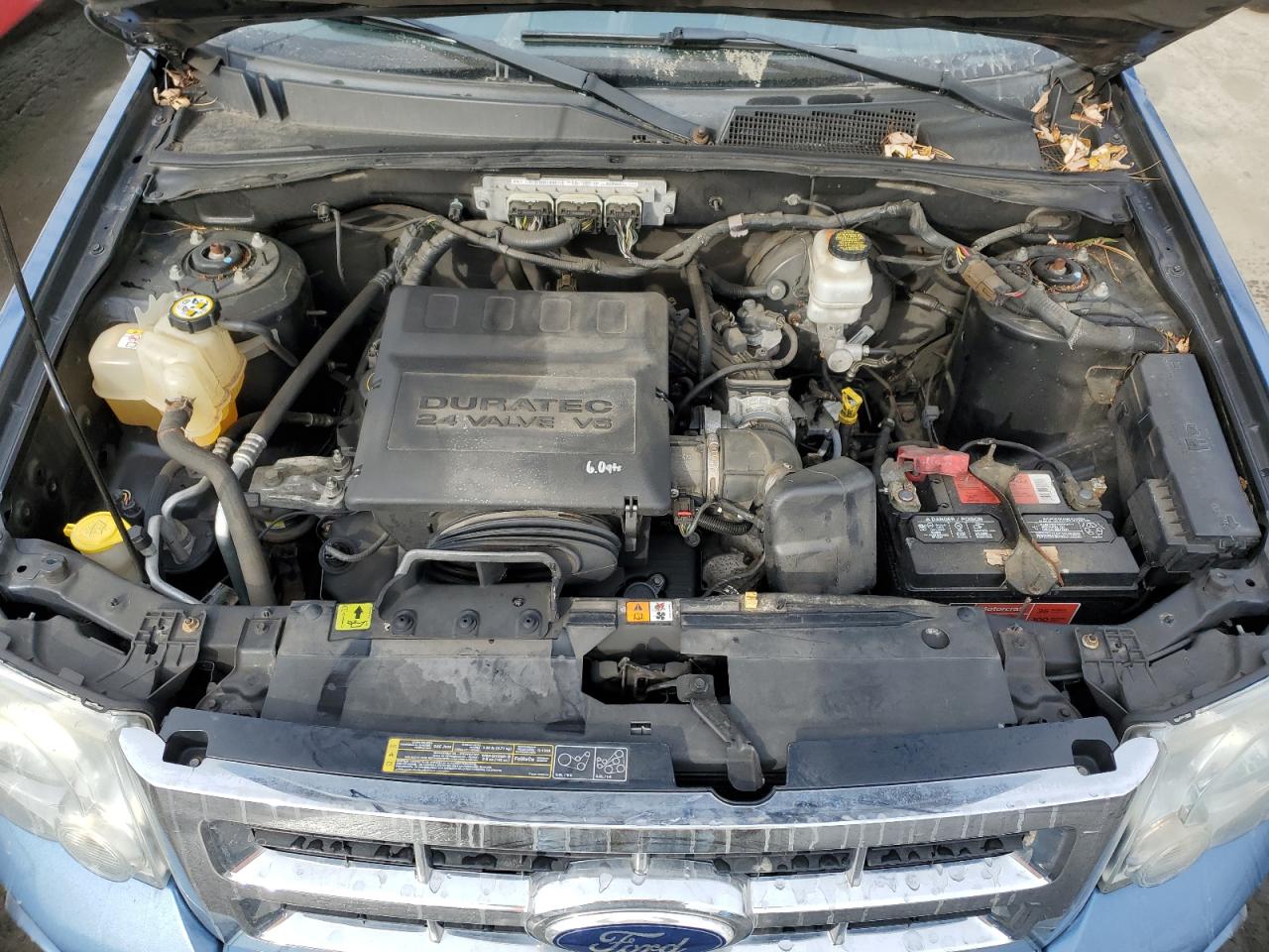 2010 Ford Escape - Image 12