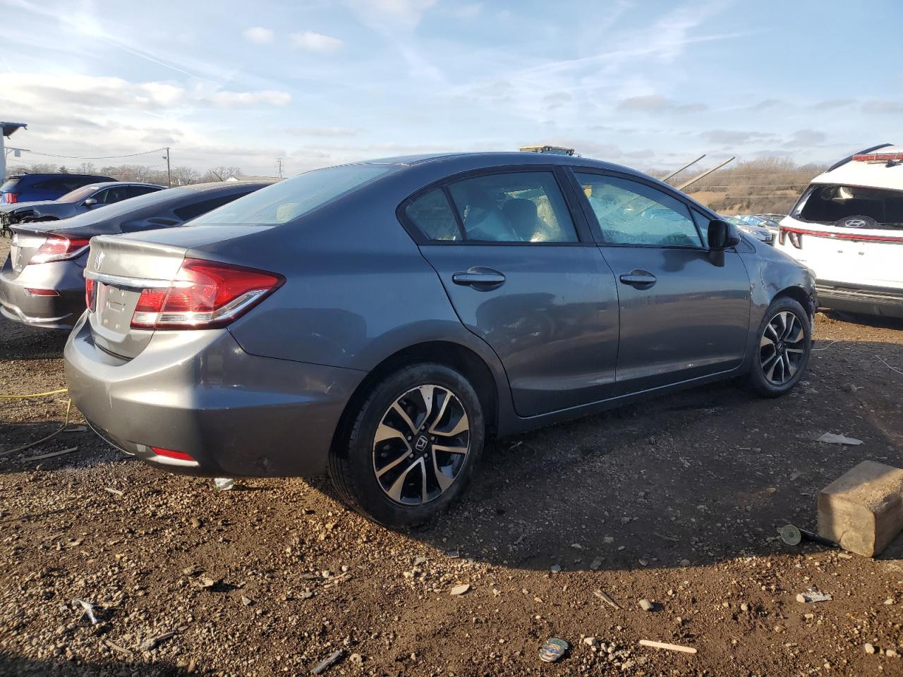 VIN 19XFB2F89DE073619 2013 HONDA CIVIC no.3