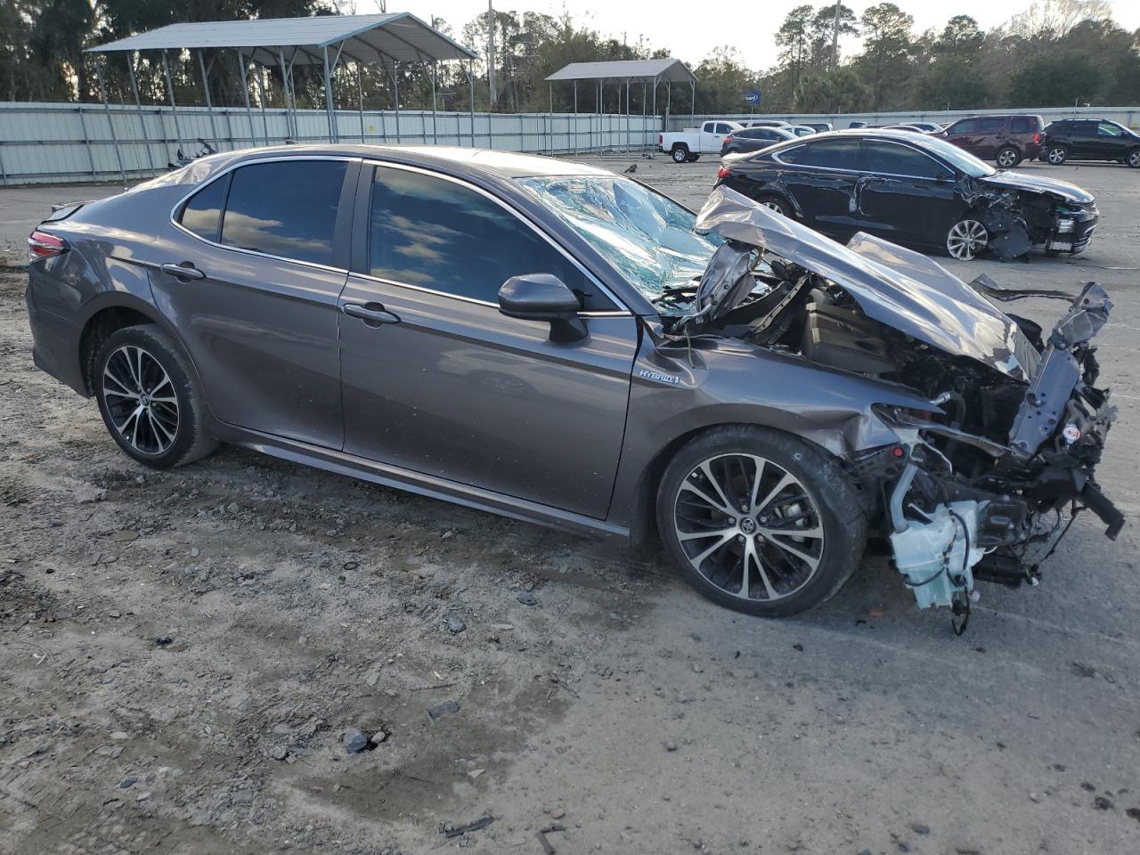 2019 Toyota Camry - Image 4