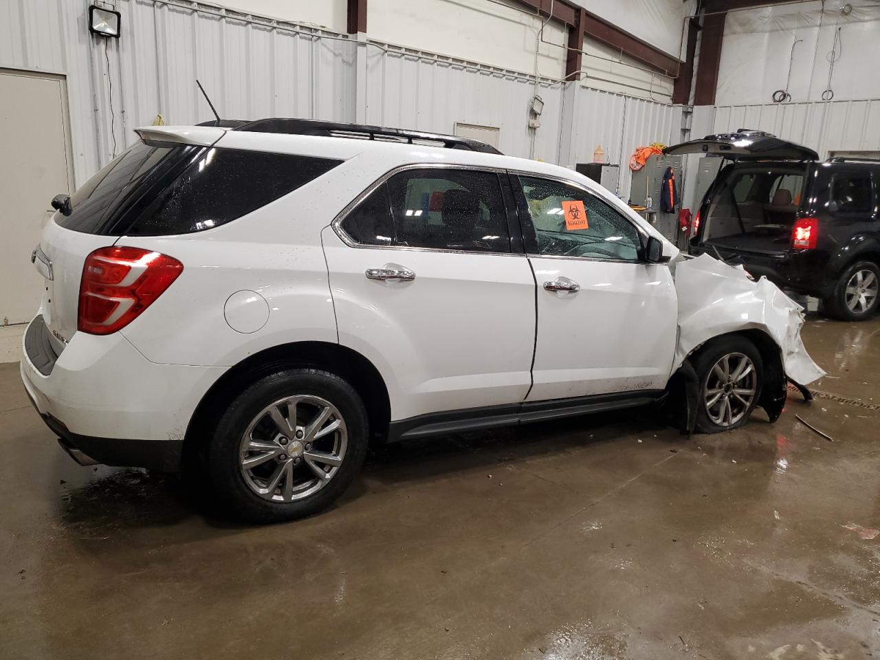 2016 Chevrolet Equinox - Image 3