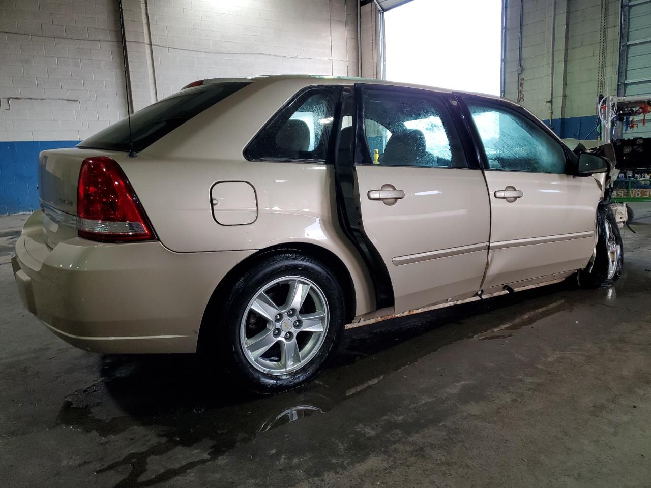 2005 Chevrolet Malibu - Image 3