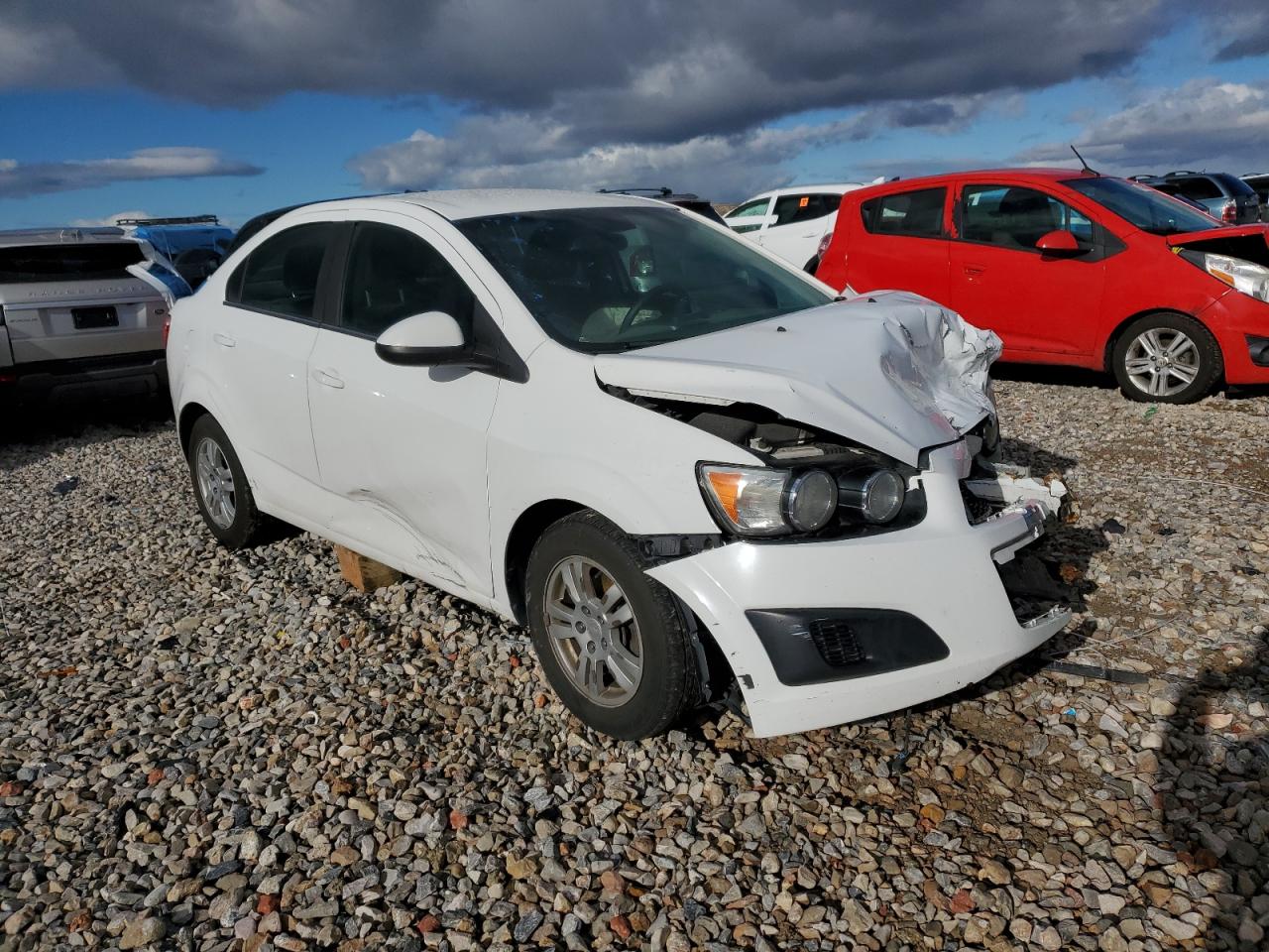 2013 Chevrolet Sonic - Image 4