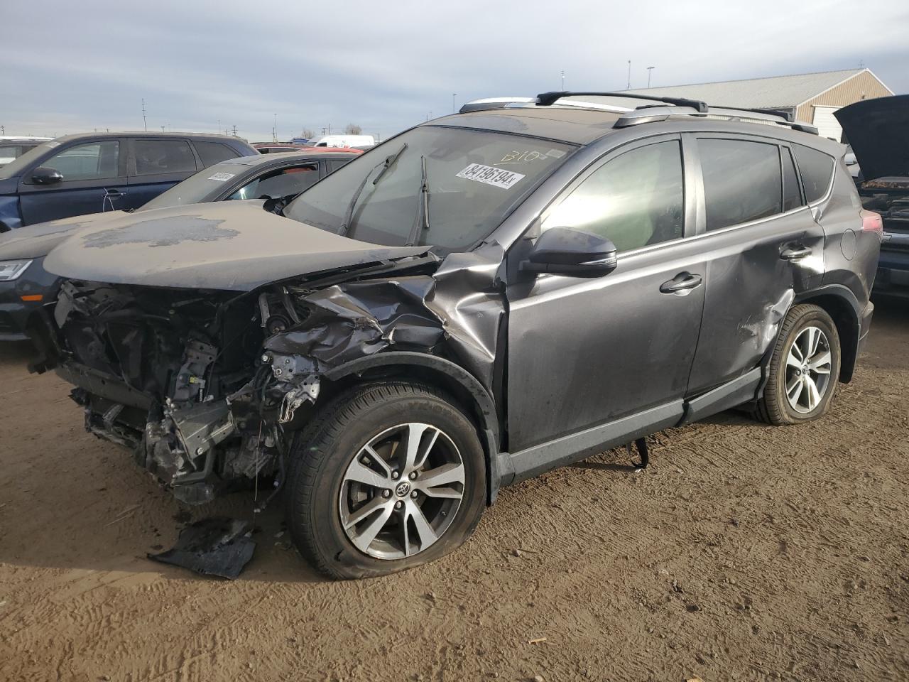 VIN JTMRFREV4HJ108075 2017 TOYOTA RAV4 no.1