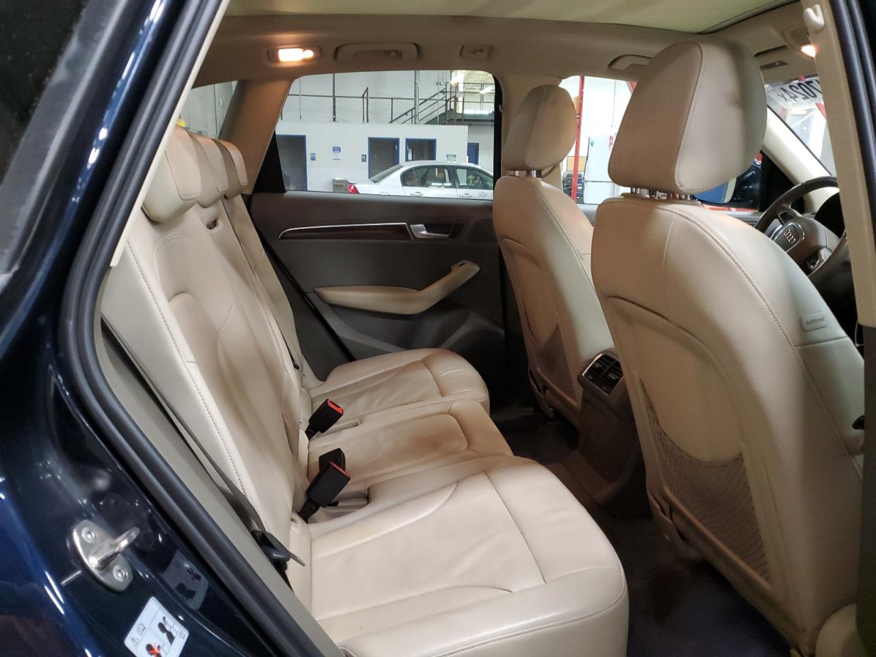 2010 Audi Q5 Premium Plus VIN: WA1LKAFP1AA023522 Lot: 87217024