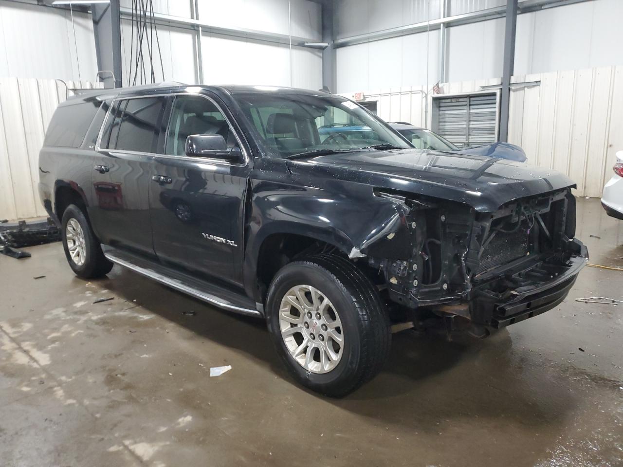 VIN 1GKS2HKC8FR205423 2015 GMC YUKON no.4