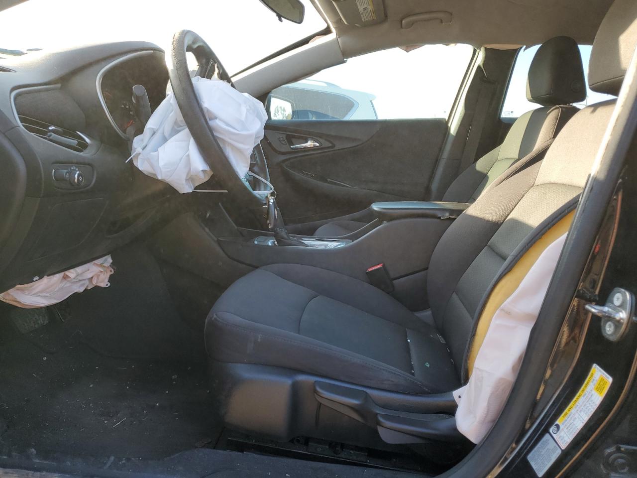 2017 Chevrolet Malibu - Image 7