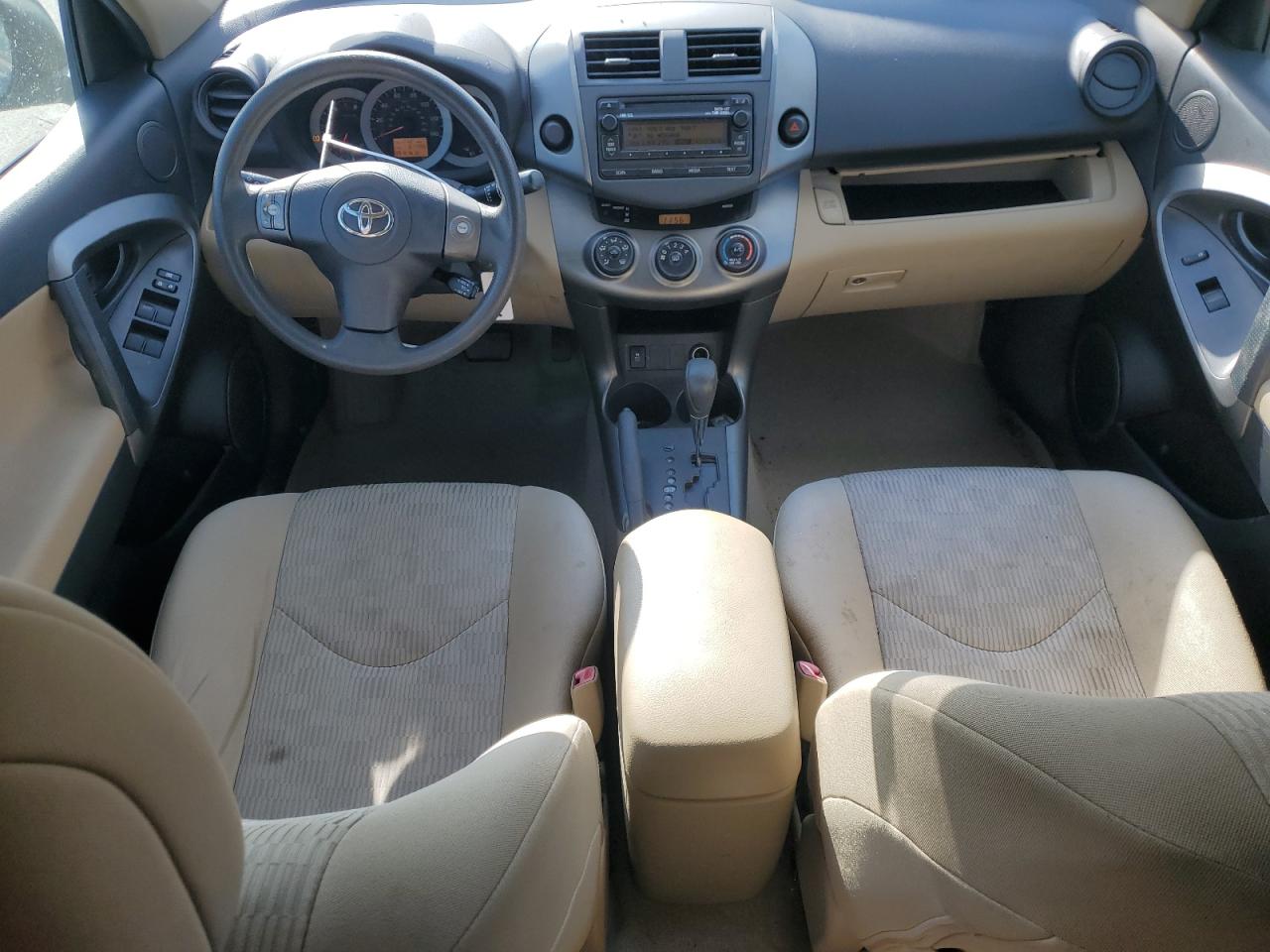 2012 Toyota RAV 4 - Image 8
