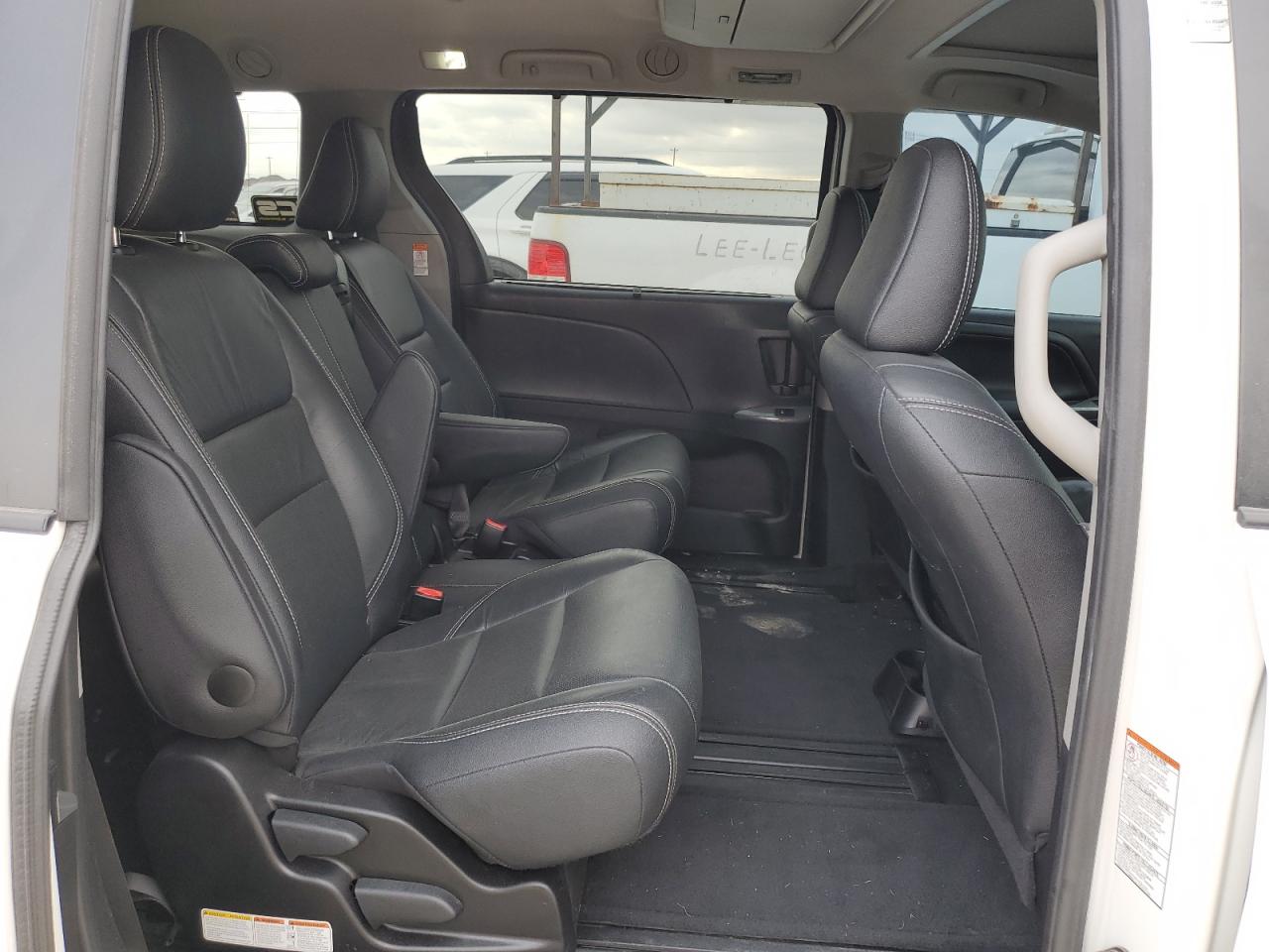 2016 Toyota Sienna Se VIN: 5TDXK3DCXGS715082 Lot: 86076124