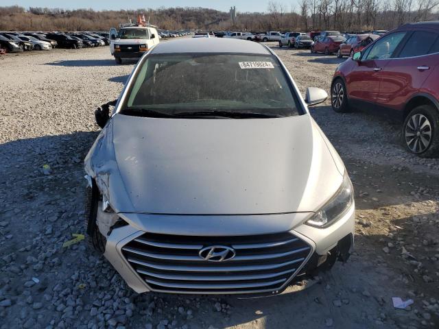  HYUNDAI ELANTRA 2018 Сріблястий