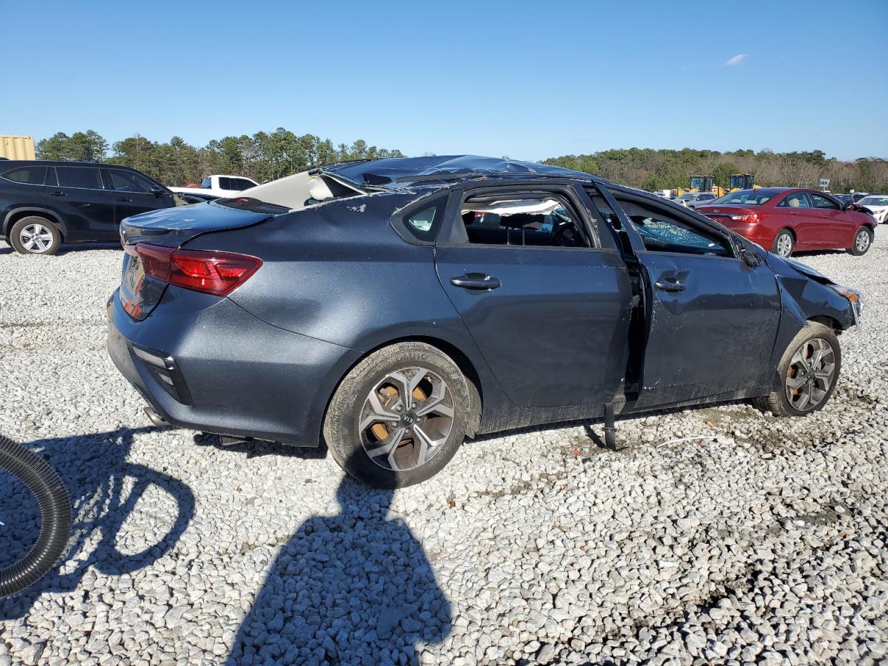 2021 Kia Forte - Image 3