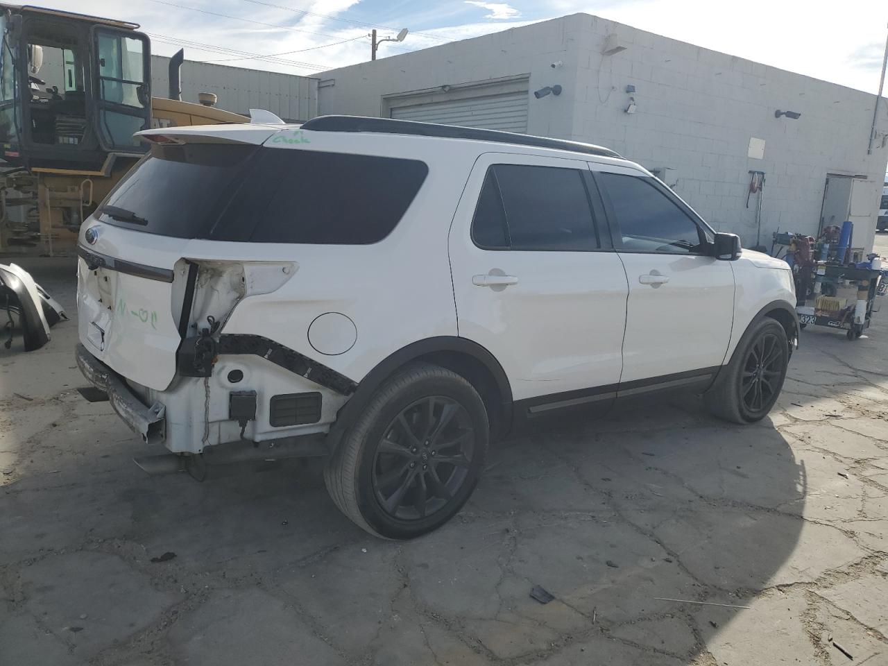 VIN 1FM5K7D86HGA99642 2017 FORD EXPLORER no.3