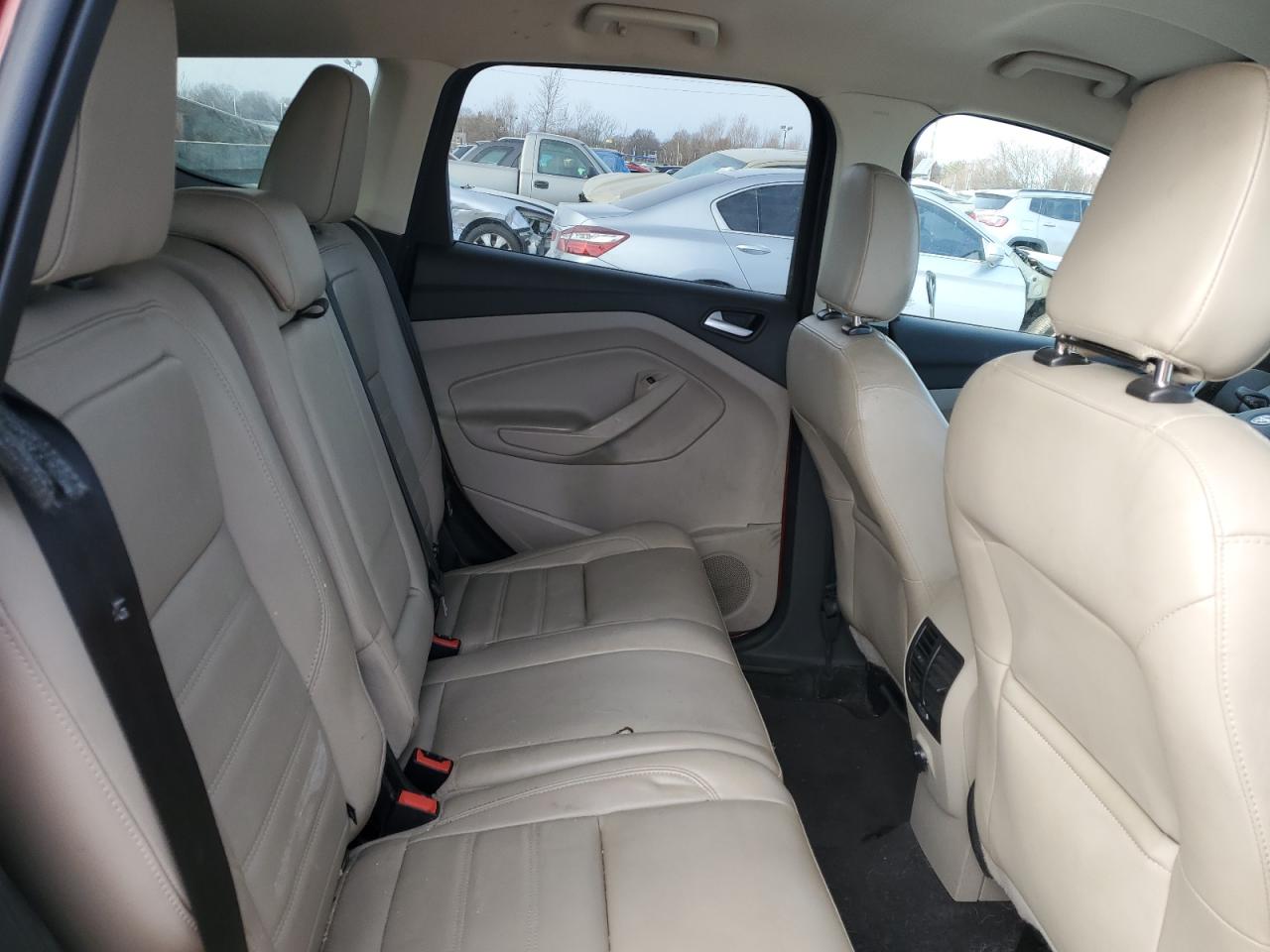 2019 Ford Escape - Image 11