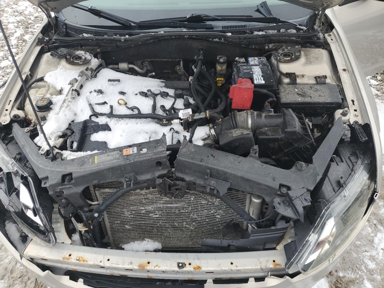 2010 Ford Fusion - Image 11