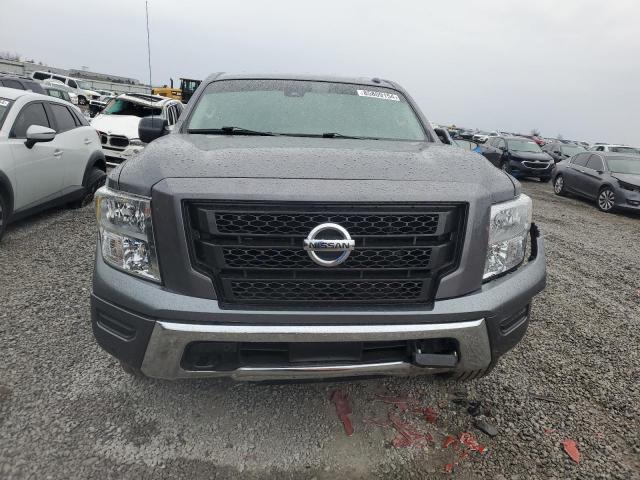  NISSAN TITAN 2021 Szary