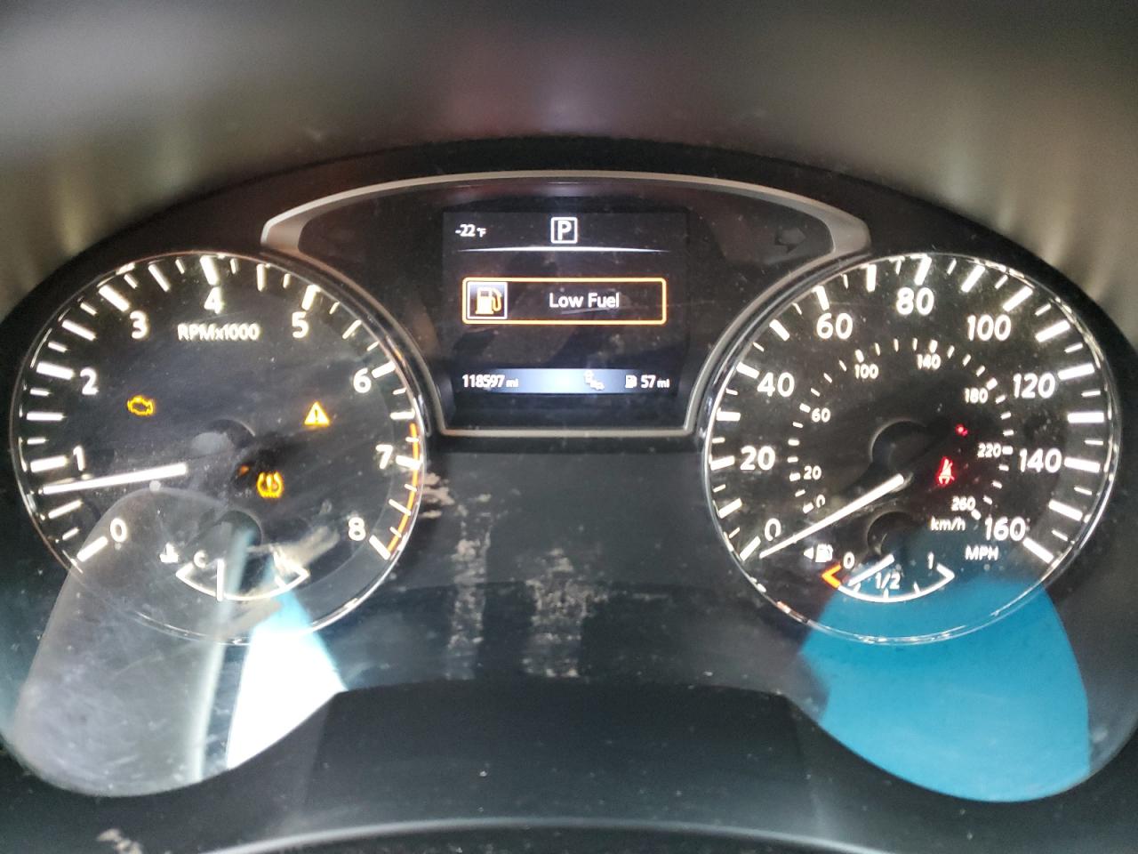 2017 Nissan Altima - Image 9