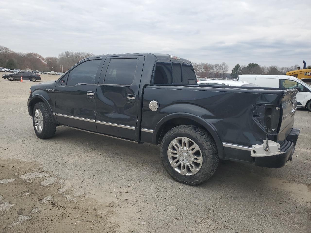 VIN 1FTFW1CF6DFD18349 2013 FORD F-150 no.2