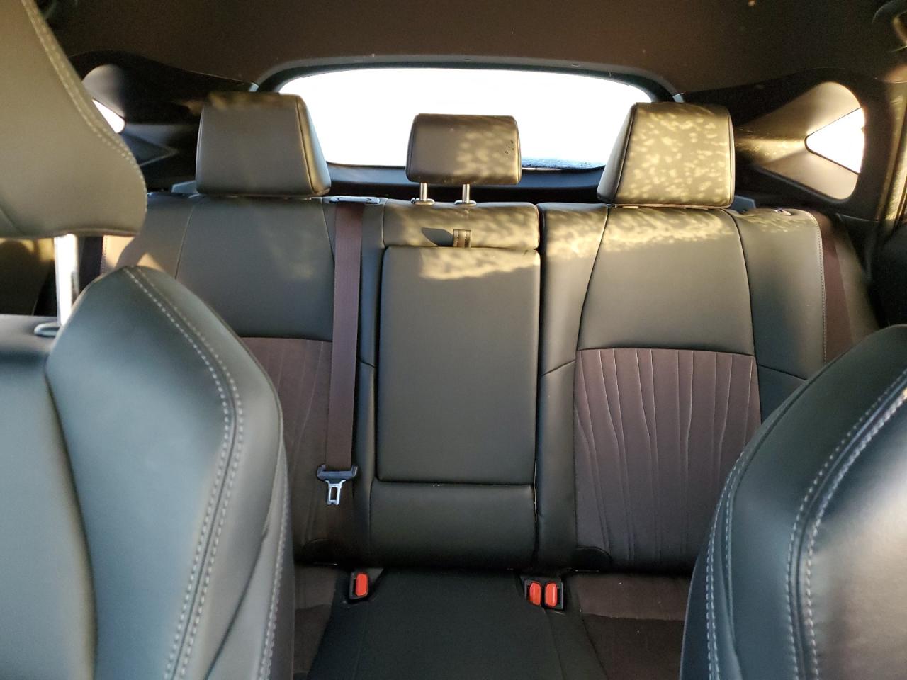 2021 Toyota Venza - Image 10