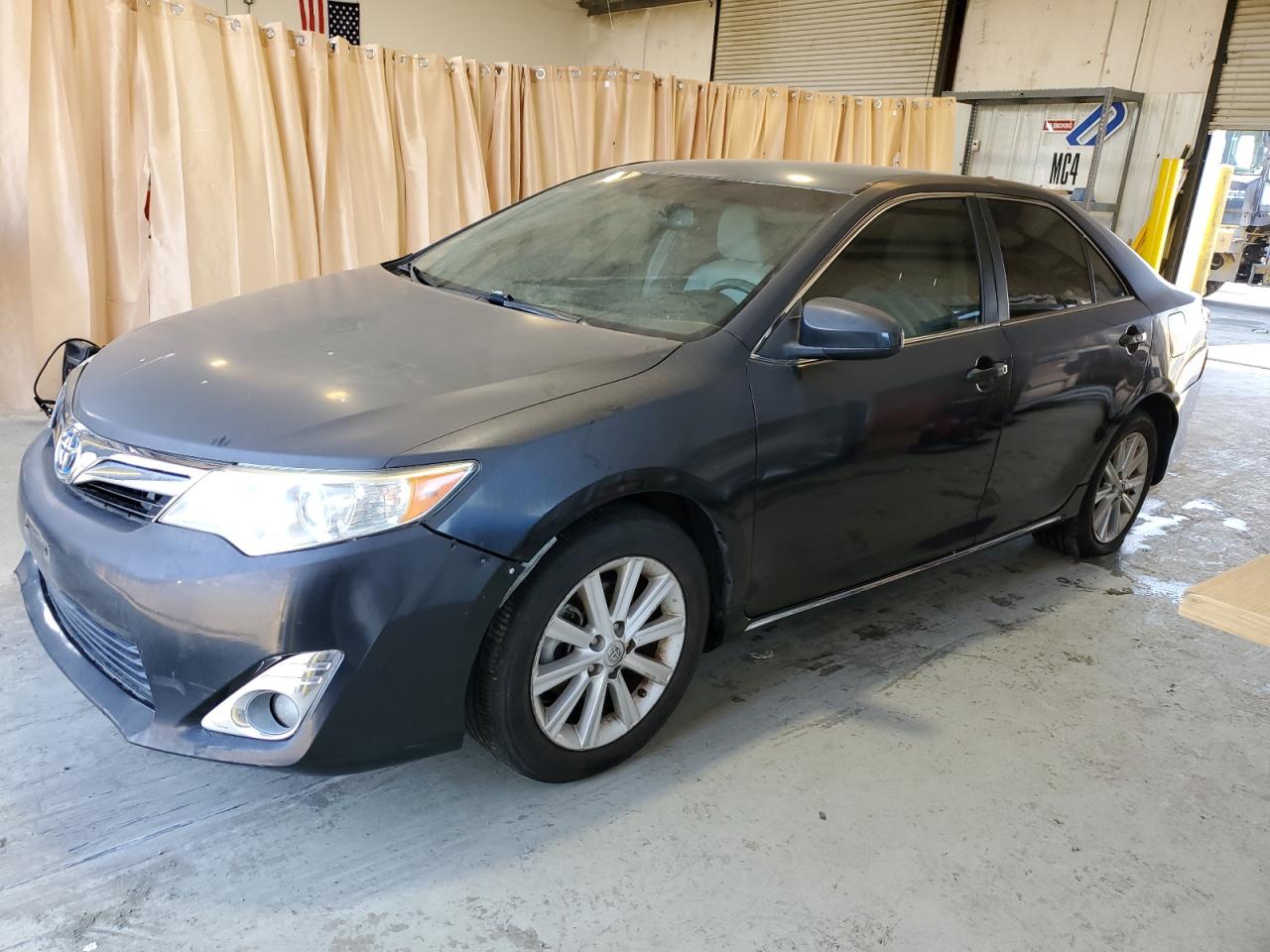 2014 Toyota Camry Hybrid for Sale in Martinez, CA - Side