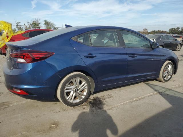  HYUNDAI ELANTRA 2019 Синий