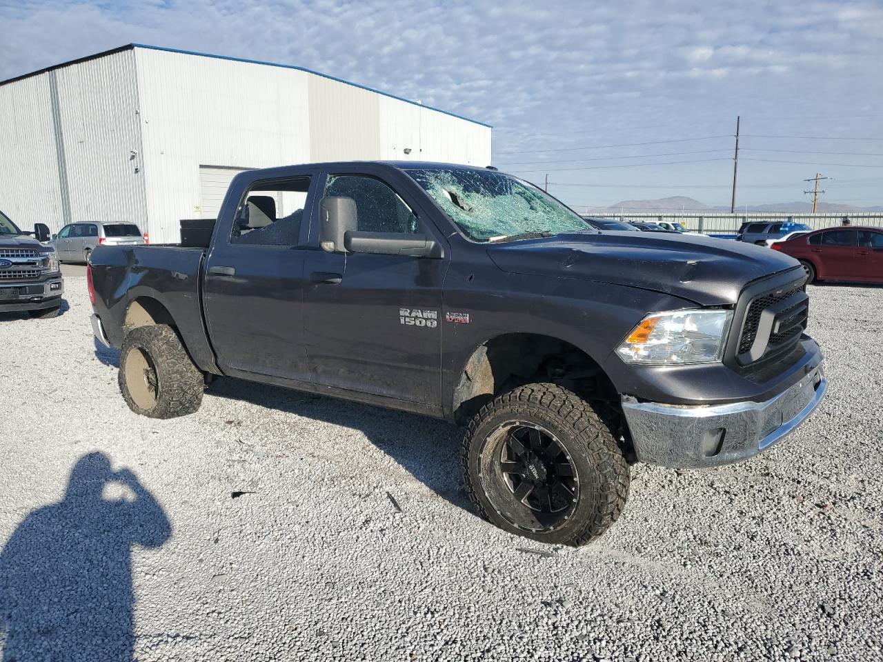 2015 RAM 1500 - Image 4