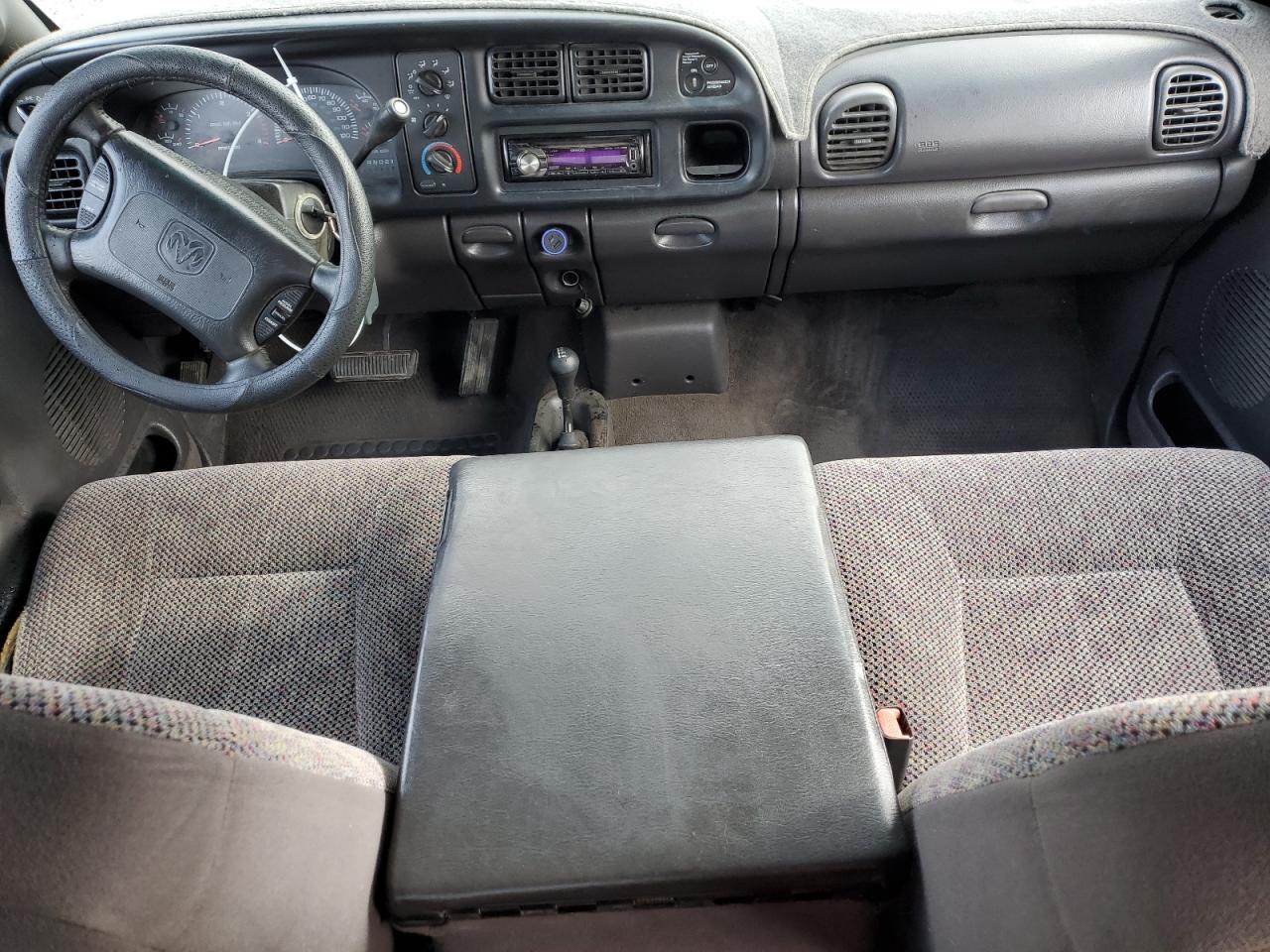 1999 Dodge Ram 2500 VIN: 1B7KF2360XJ650261 Lot: 85682364