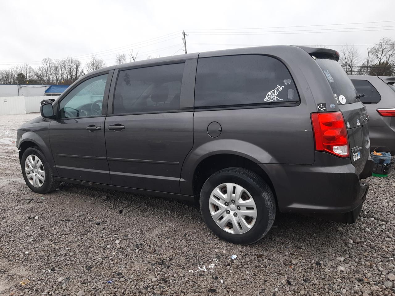 VIN 2C4RDGBG7GR182665 2016 DODGE CARAVAN no.2