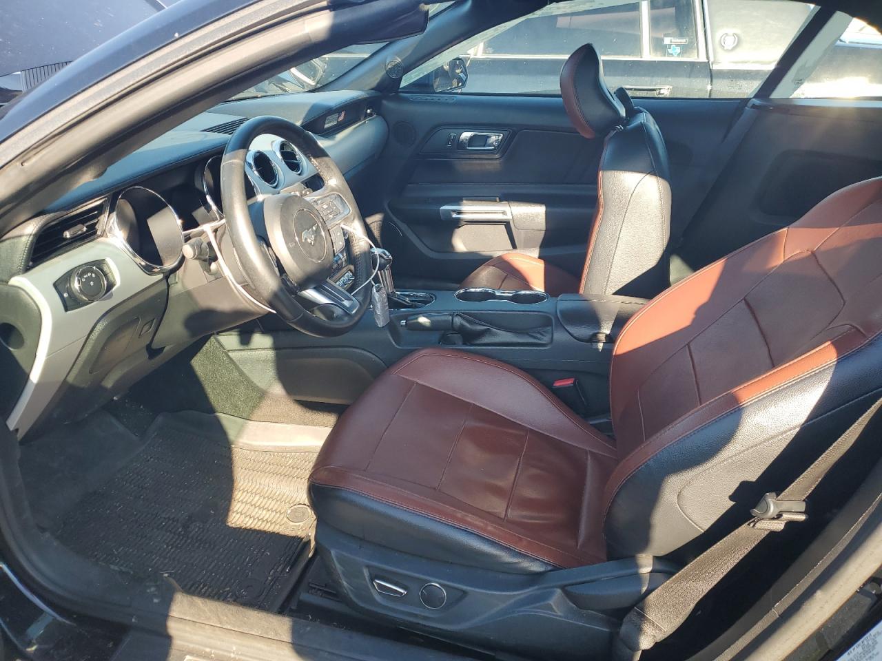 2017 Ford Mustang - Image 7