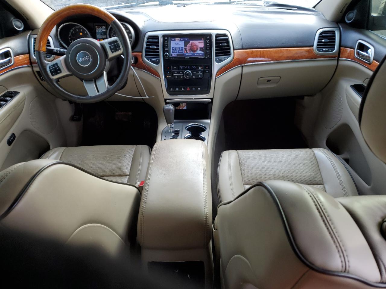2011 Jeep Grand Cherokee - Image 8