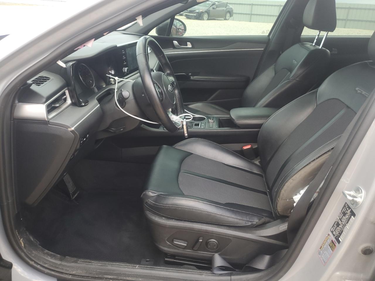 2021 Kia K5 - Image 7