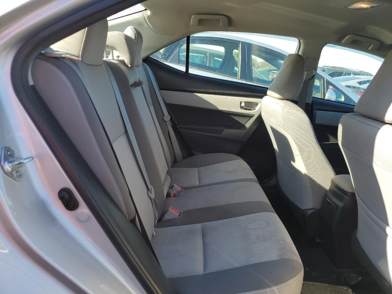 2017 Toyota Corolla - Image 10