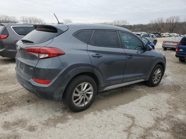  HYUNDAI TUCSON 2017 Серый