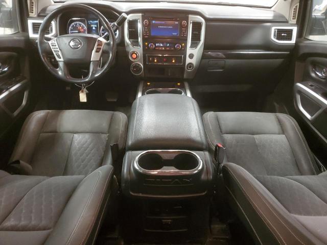  NISSAN TITAN 2017 Черный