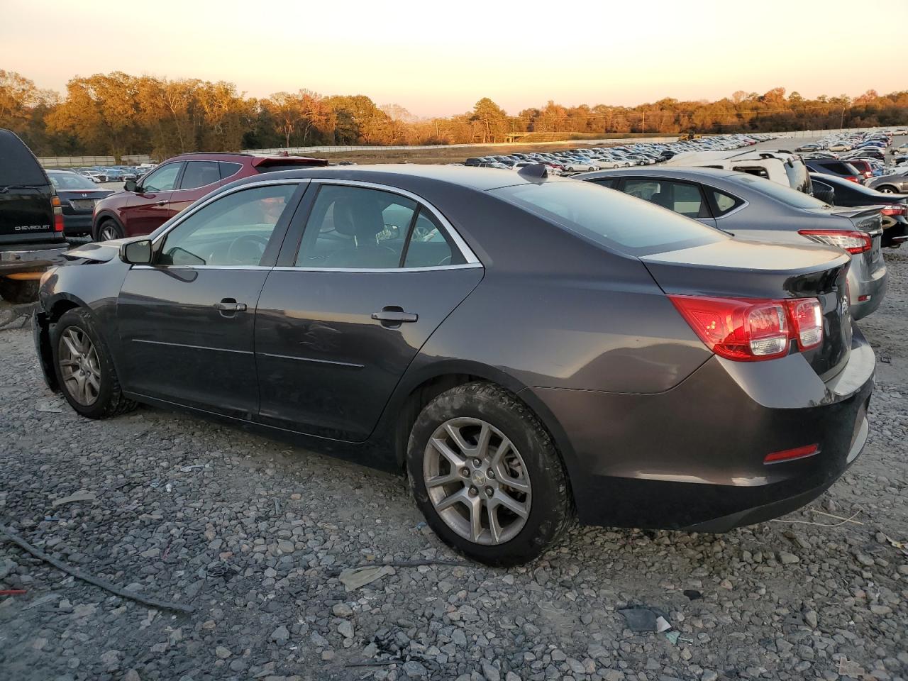 VIN 1G11C5SA6DF334897 2013 CHEVROLET MALIBU no.2