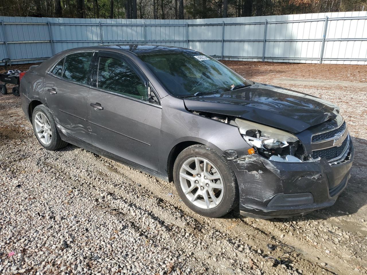 2013 Chevrolet Malibu - Image 4