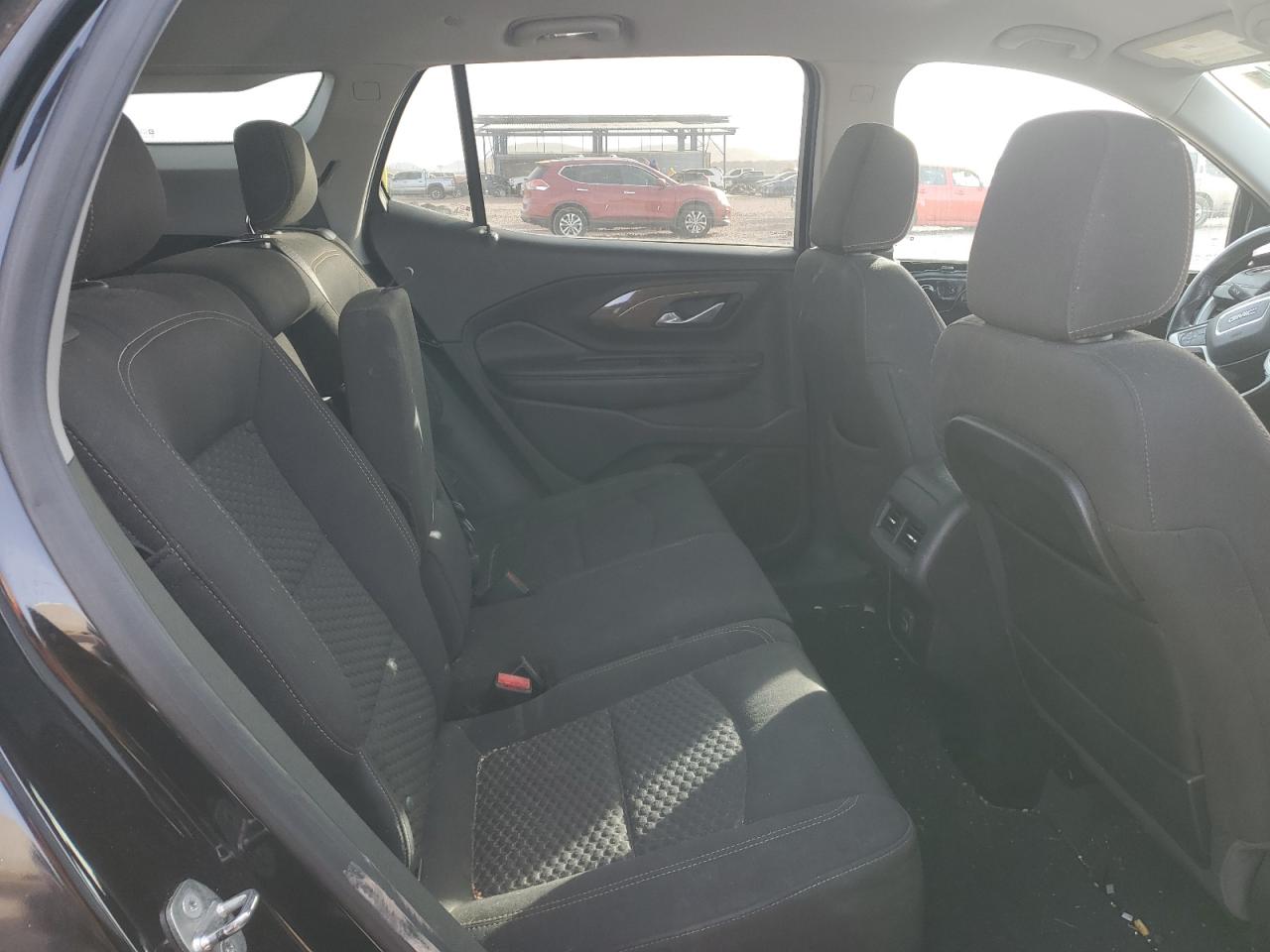 2018 GMC Terrain - Image 10