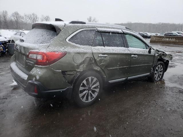  SUBARU OUTBACK 2018 Green