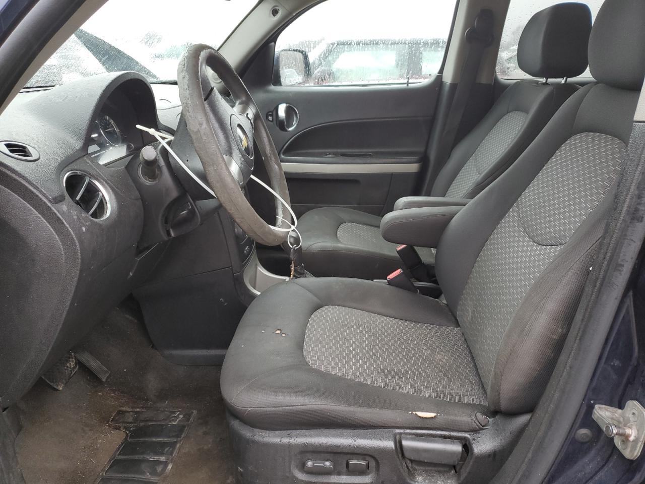 2010 Chevrolet HHR - Image 7