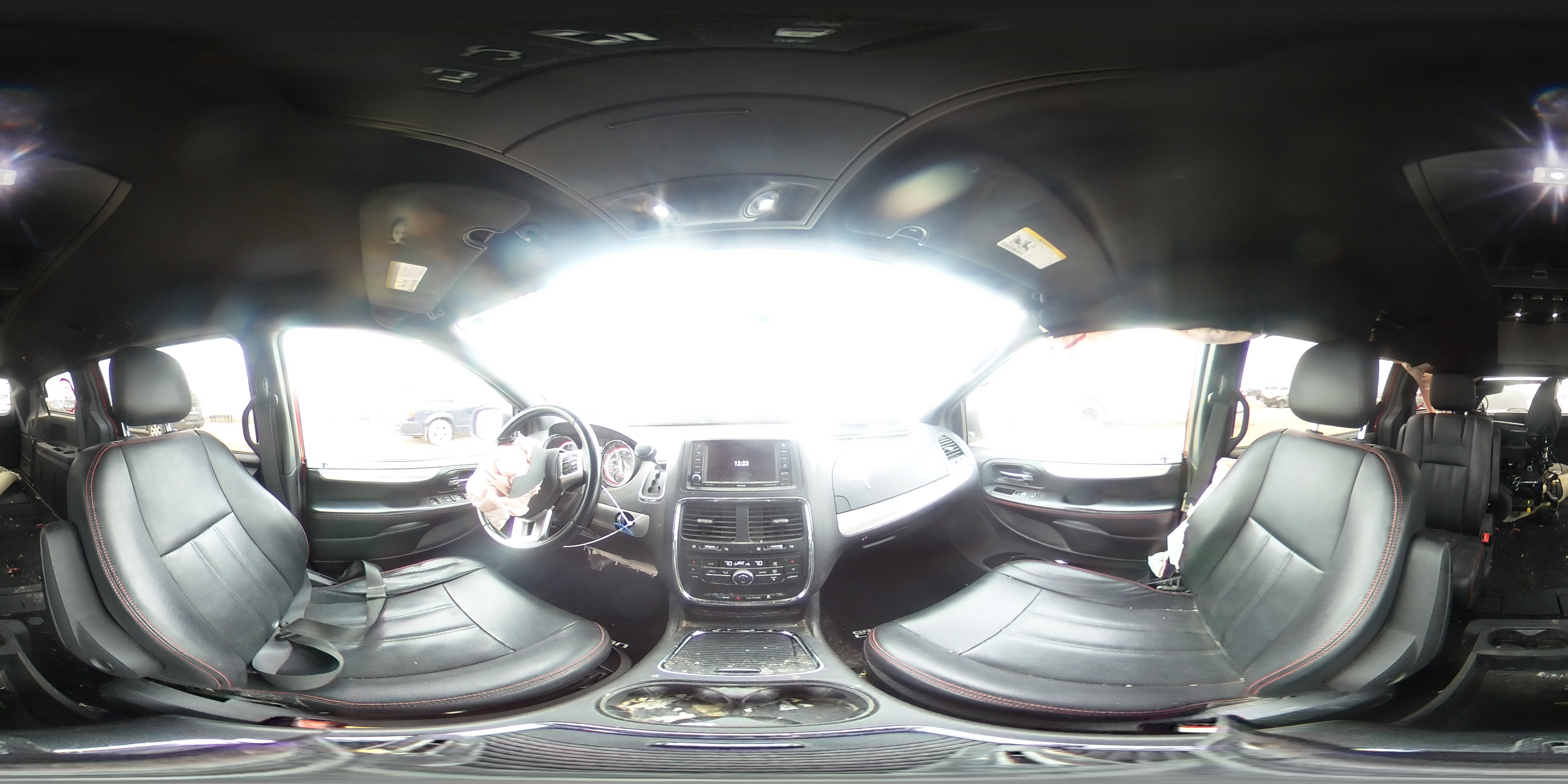 2016 Dodge Grand Caravan R/T VIN: 2C4RDGEG9GR265235 Lot: 86391604