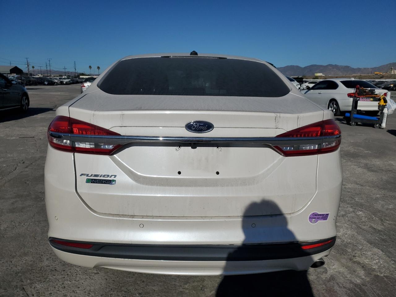 VIN 3FA6P0PU7JR287309 2018 FORD FUSION no.6