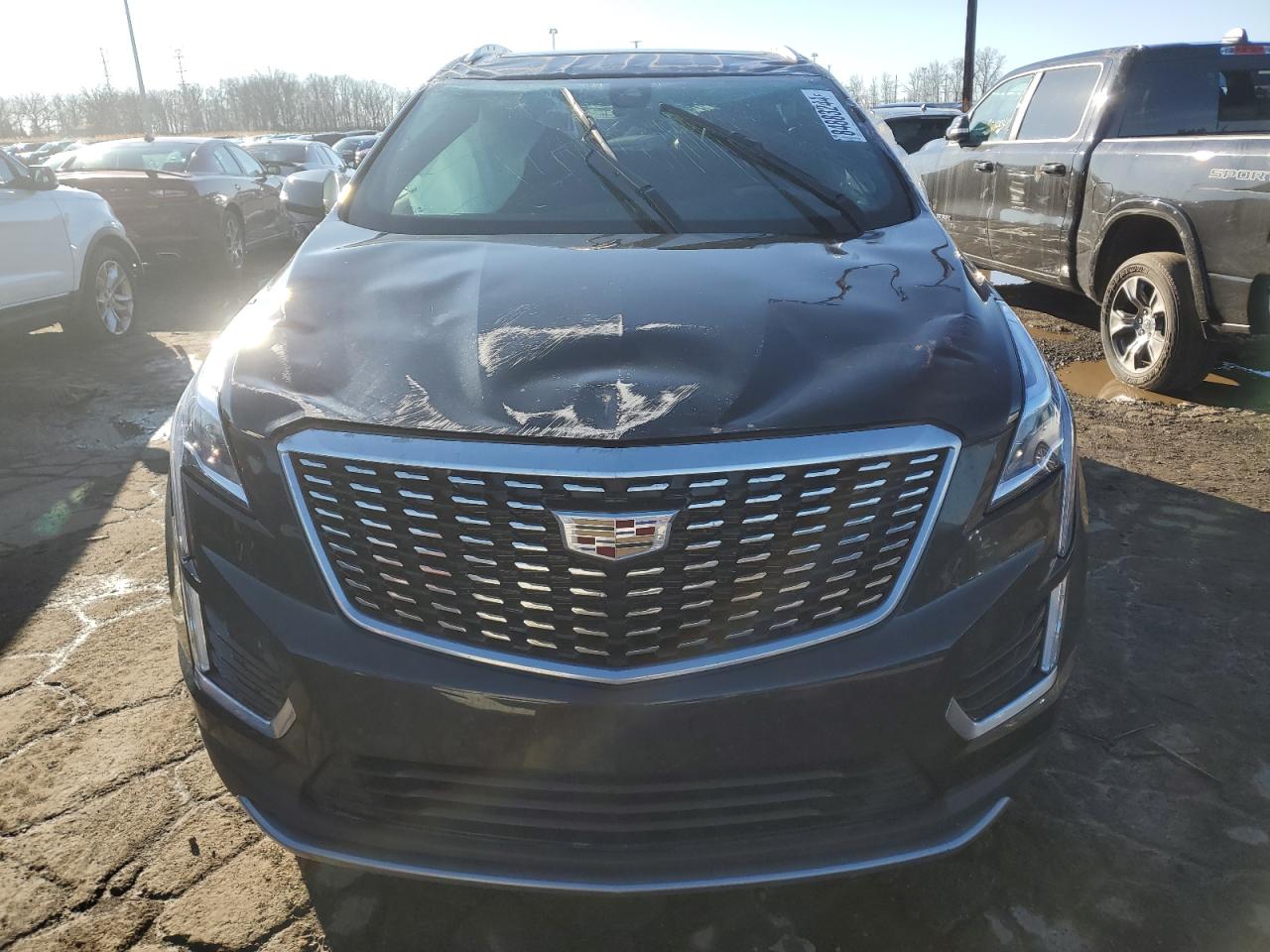 2022 Cadillac XT5 - Image 5